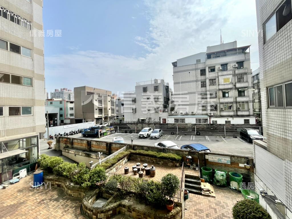 面柳川河畔三房車位房屋室內格局與周邊環境