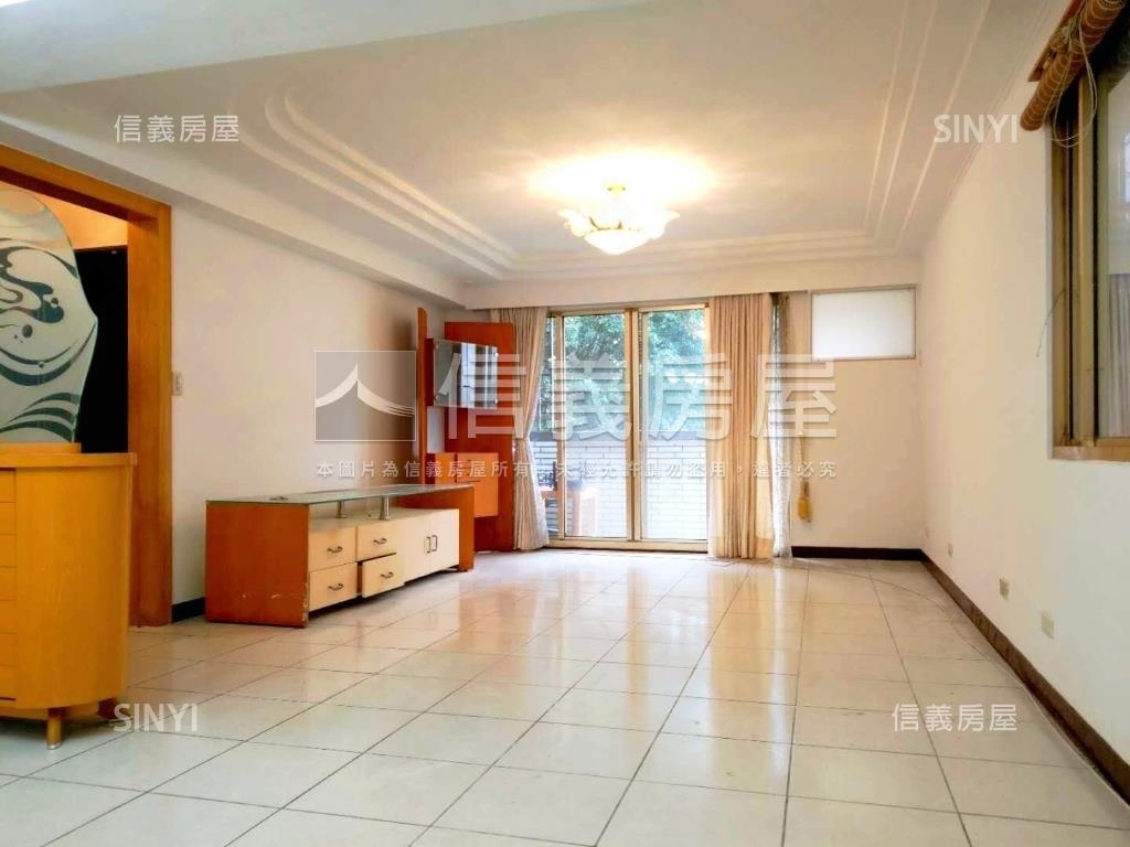 公園樹海捷運華廈房屋室內格局與周邊環境