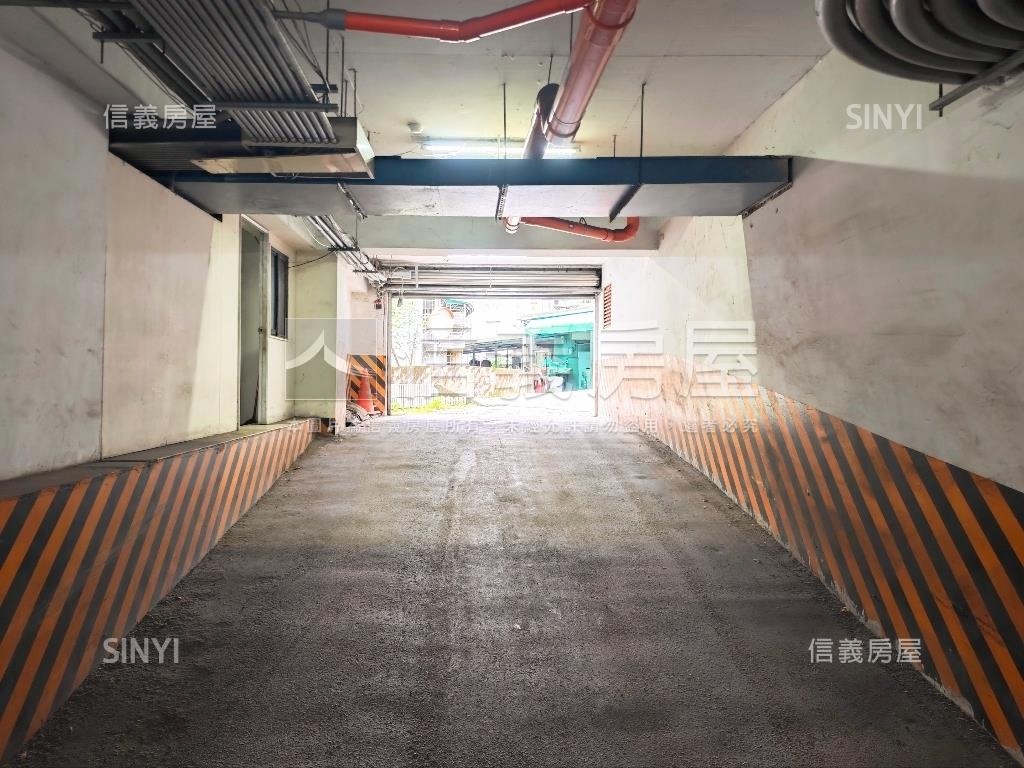 公園樹海捷運華廈房屋室內格局與周邊環境