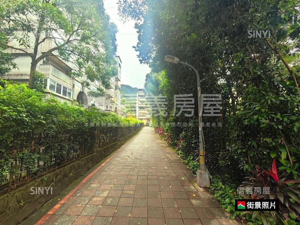 公園樹海捷運華廈房屋室內格局與周邊環境