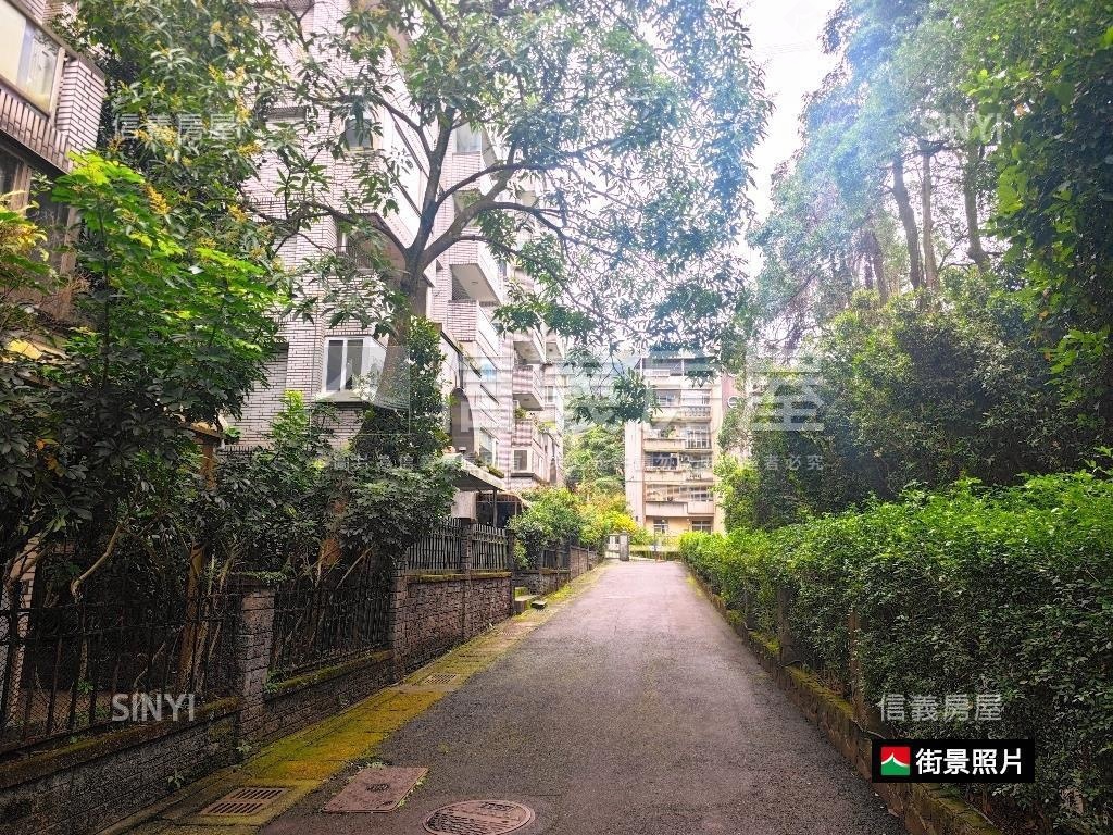 公園樹海捷運華廈房屋室內格局與周邊環境