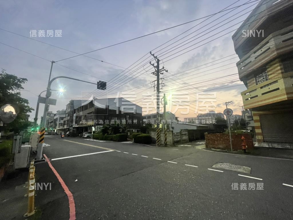 市中心約６５坪土地房屋室內格局與周邊環境
