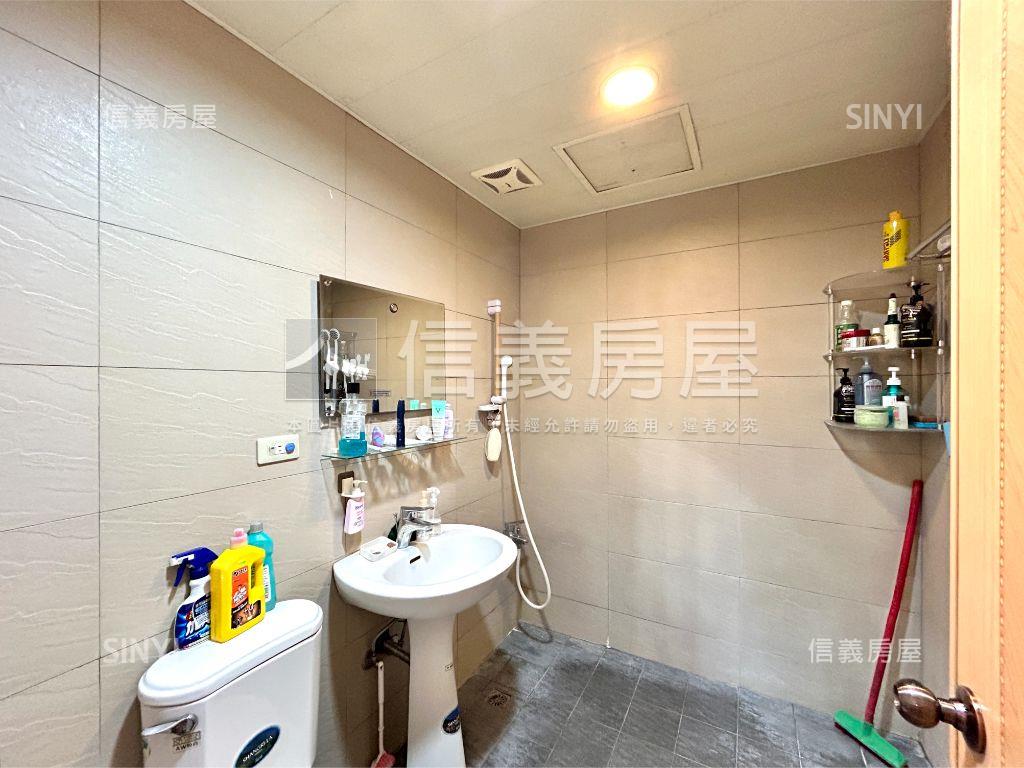 亮麗頂加方正大空間房屋室內格局與周邊環境