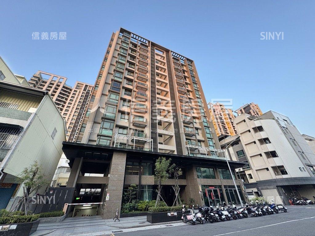 ⭐近高鐵絕頂３房＋１平車房屋室內格局與周邊環境