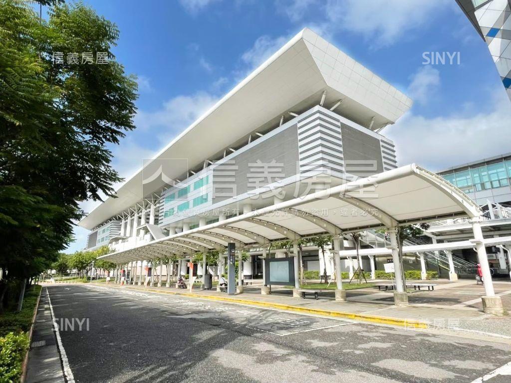 ⭐近高鐵絕頂３房＋１平車房屋室內格局與周邊環境