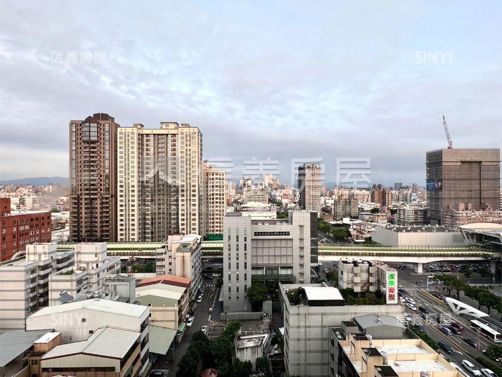 未來雙捷運交匯三房平車房屋室內格局與周邊環境
