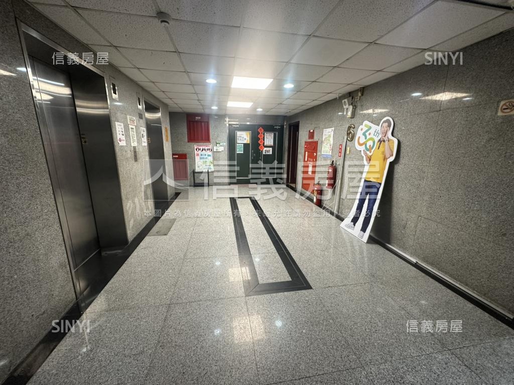 南京三民站辦公附平面車位房屋室內格局與周邊環境