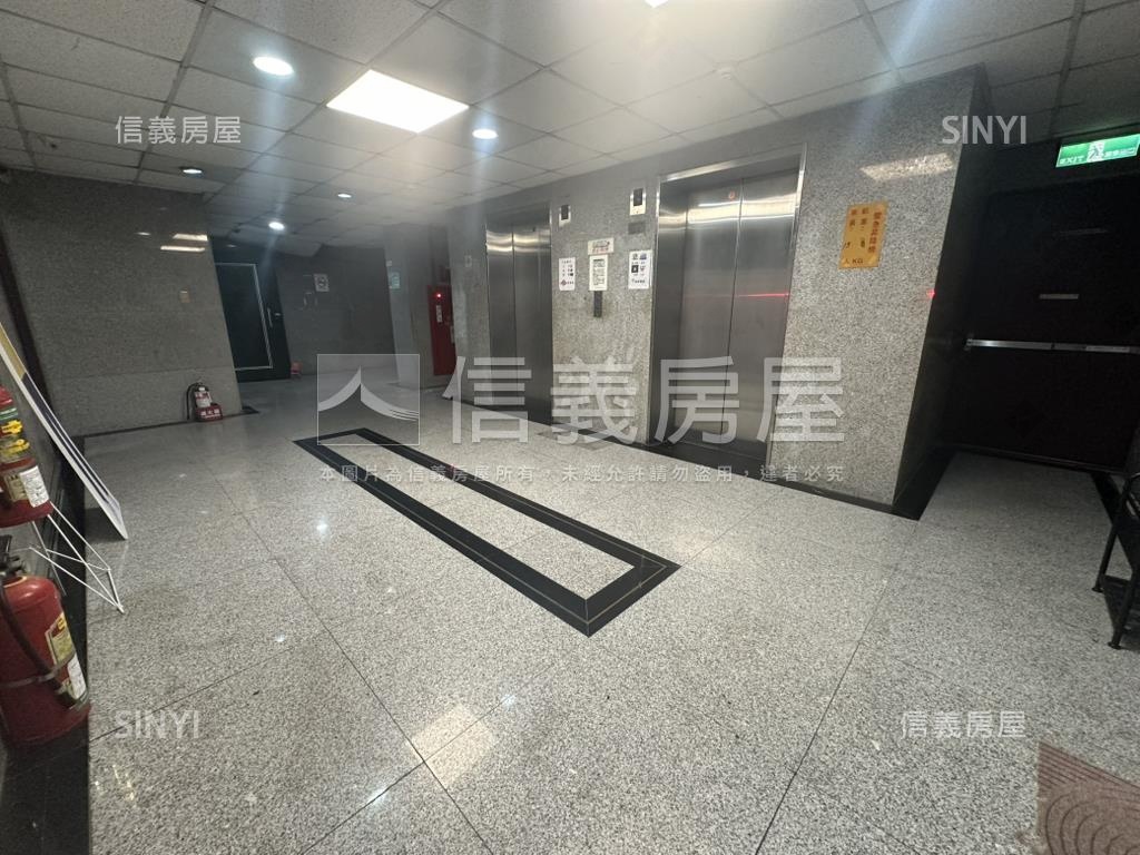 南京三民站辦公附平面車位房屋室內格局與周邊環境