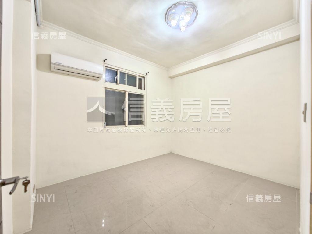 新埔低樓層黃金大空間房屋室內格局與周邊環境