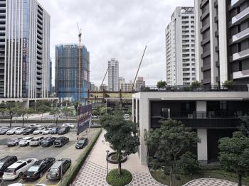 百邑稀有中型辦公附車位