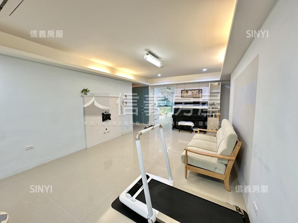 美寓裝潢稀有２樓房屋室內格局與周邊環境