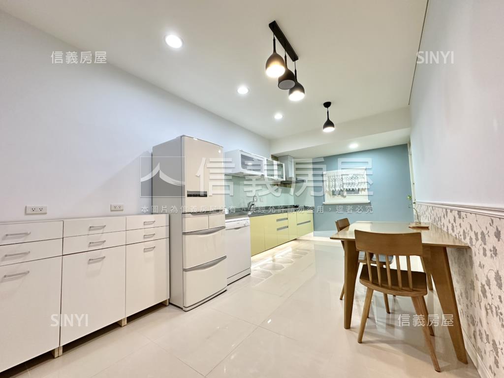 美寓裝潢稀有２樓房屋室內格局與周邊環境