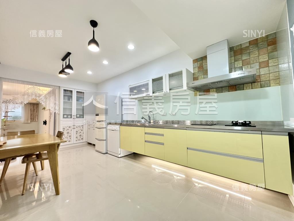 美寓裝潢稀有２樓房屋室內格局與周邊環境