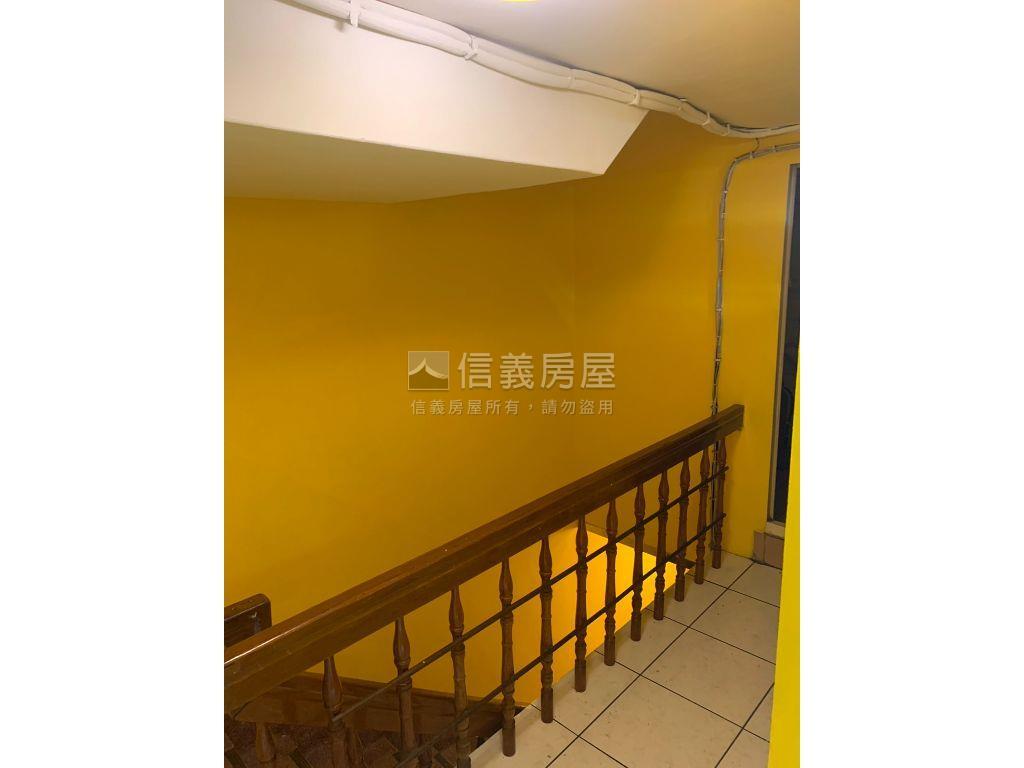 大勇國小旁角間樓店！房屋室內格局與周邊環境