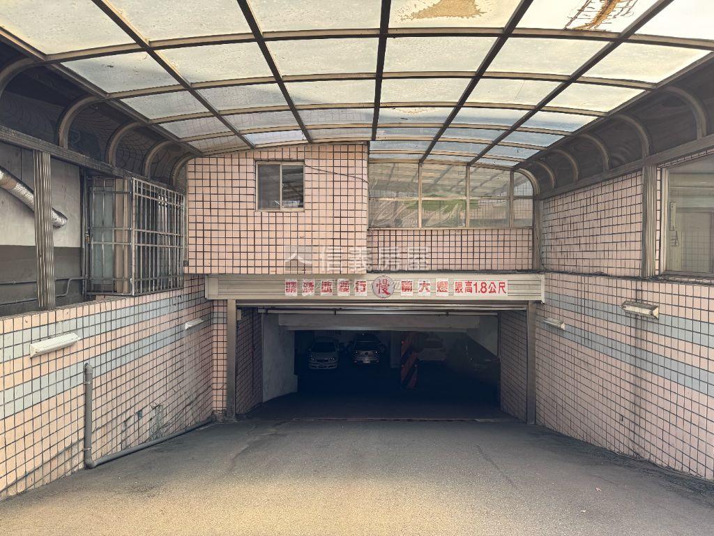 大勇國小旁角間樓店！房屋室內格局與周邊環境