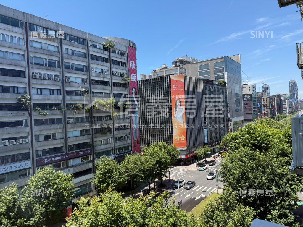 忠孝中聯管理高樓相連兩戶房屋室內格局與周邊環境