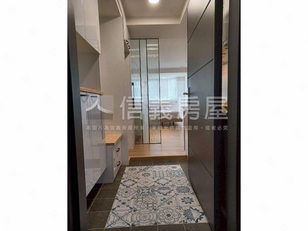 西門捷運景觀美宅房屋室內格局與周邊環境