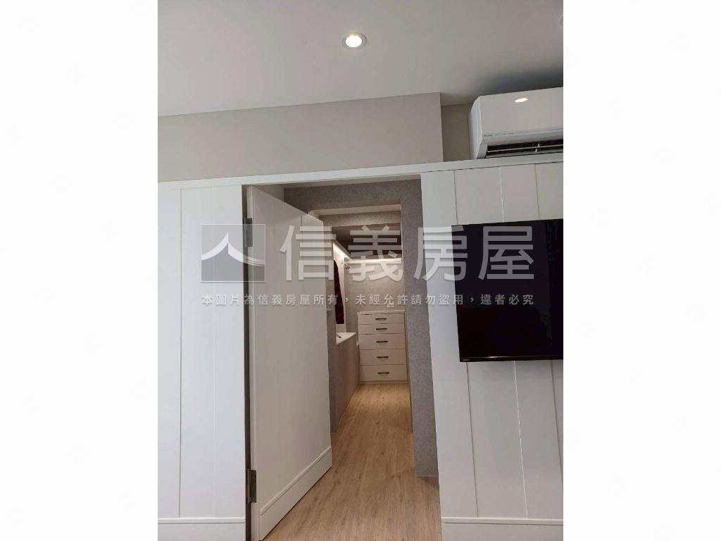 西門捷運景觀美宅房屋室內格局與周邊環境