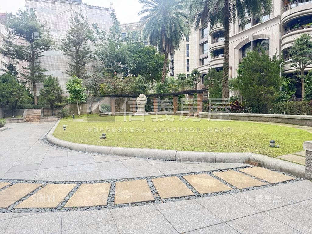 冠德花園城堡稀有釋出房屋室內格局與周邊環境