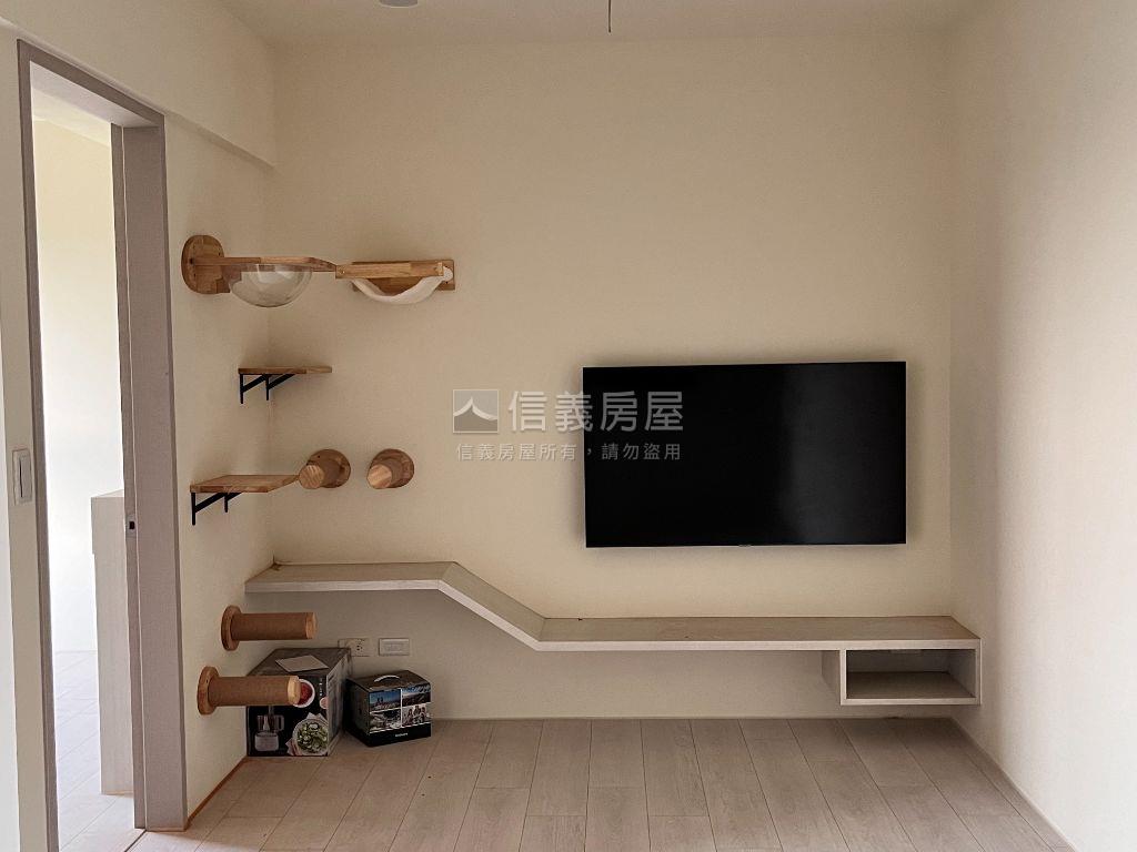 鼎巨清悠兩房車位房屋室內格局與周邊環境