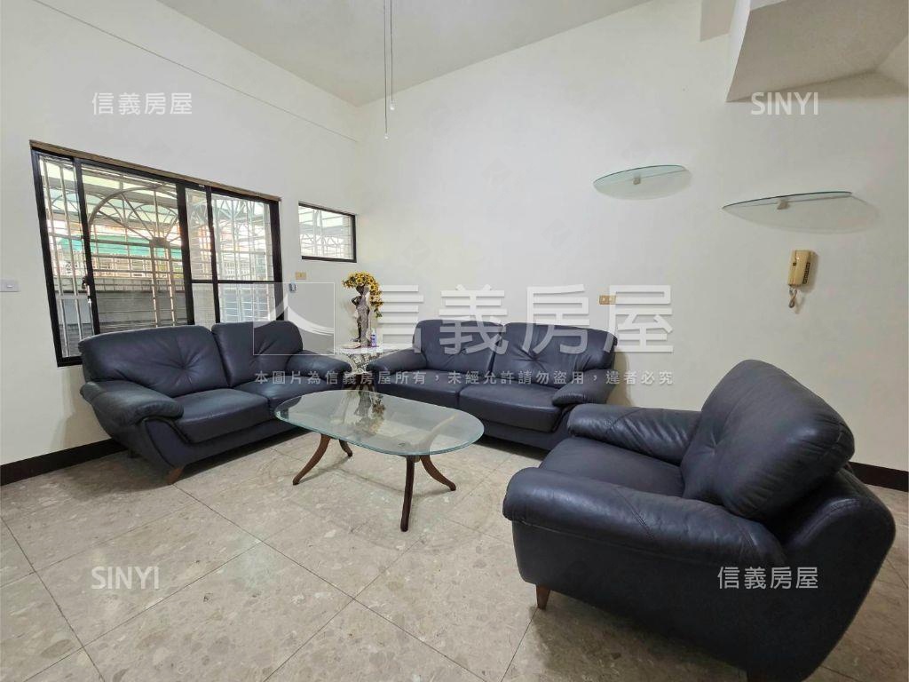 松竹西街車庫透天房屋室內格局與周邊環境