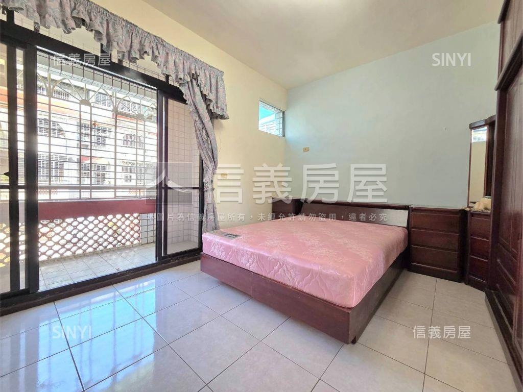 松竹西街車庫透天房屋室內格局與周邊環境