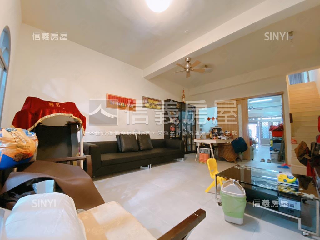 宋屋公園旁大地坪透天房屋室內格局與周邊環境