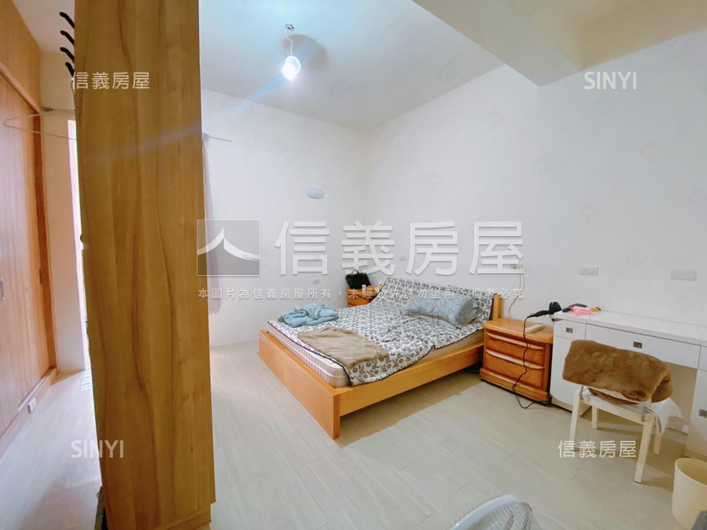 宋屋公園旁大地坪透天房屋室內格局與周邊環境