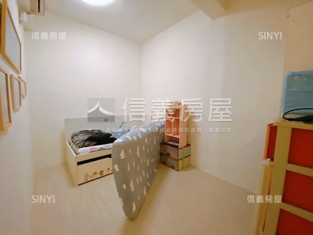 宋屋公園旁大地坪透天房屋室內格局與周邊環境