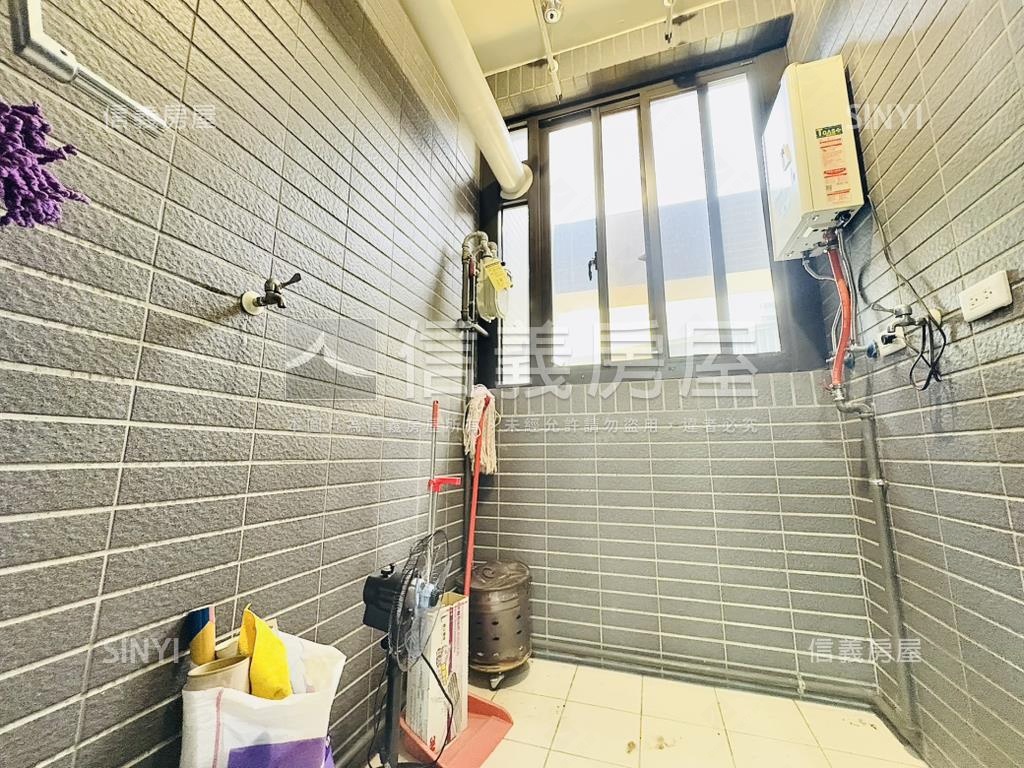 和築青風兩房Ｂ１平面車位房屋室內格局與周邊環境