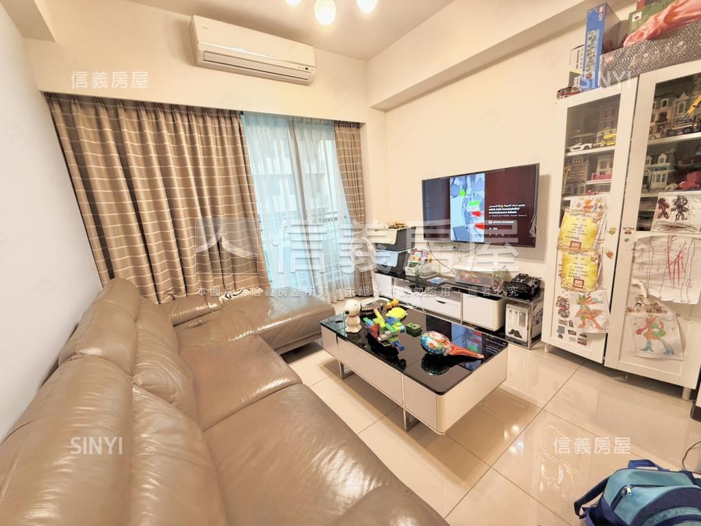 屋齡約６年意想不到好入手房屋室內格局與周邊環境