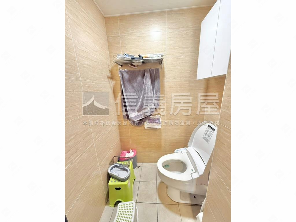 屋齡約６年意想不到好入手房屋室內格局與周邊環境