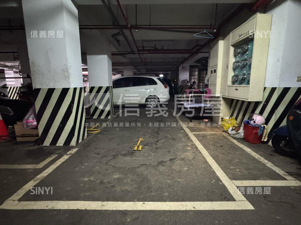 青年城近Ｇ０３三房車位房屋室內格局與周邊環境