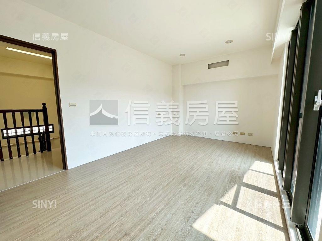 仁武慈惠三街質感美墅房屋室內格局與周邊環境