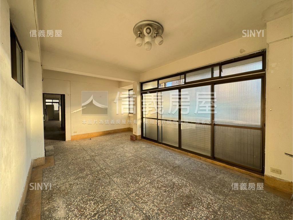 大連路大空間公寓！房屋室內格局與周邊環境