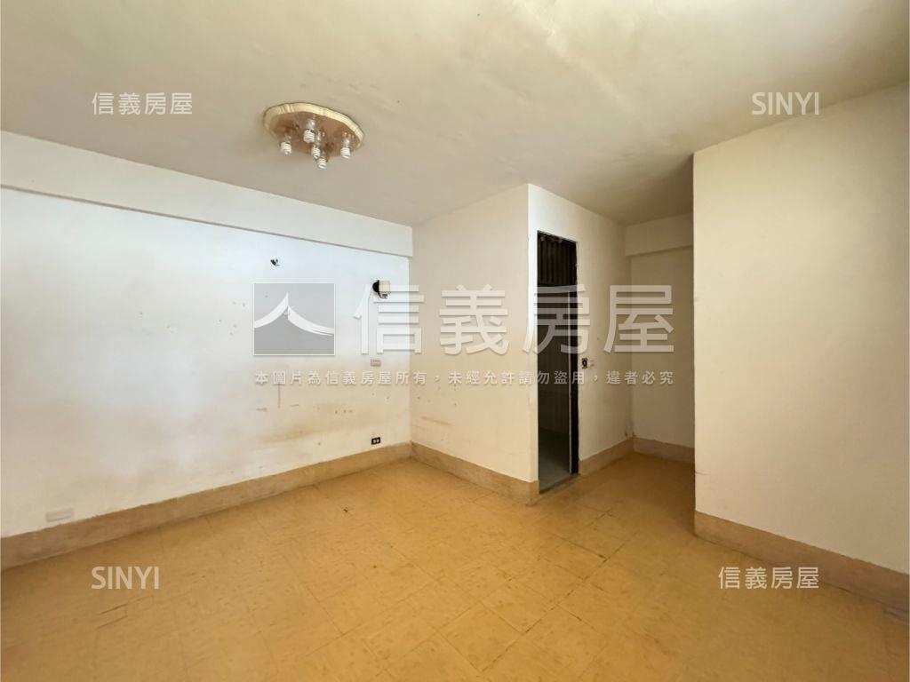 大連路大空間公寓！房屋室內格局與周邊環境