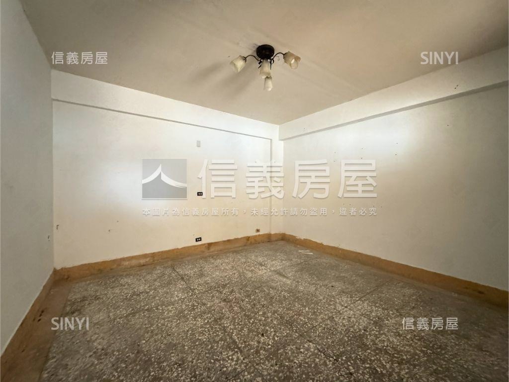 大連路大空間公寓！房屋室內格局與周邊環境