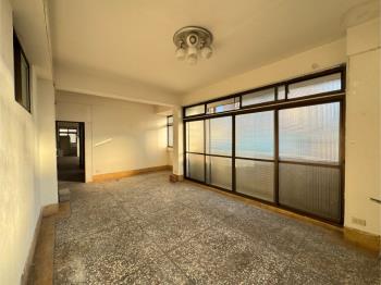 大連路大空間公寓！