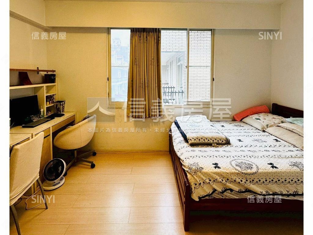 藝文精裝卡洛林店墅房屋室內格局與周邊環境