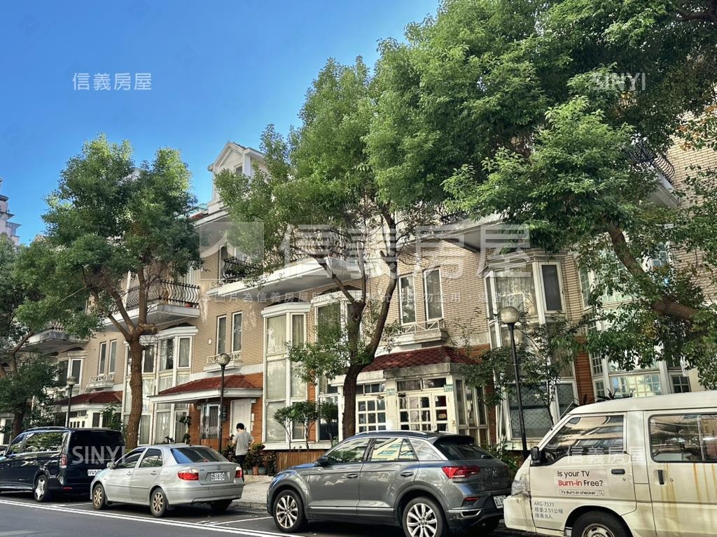 藝文精裝卡洛林店墅房屋室內格局與周邊環境