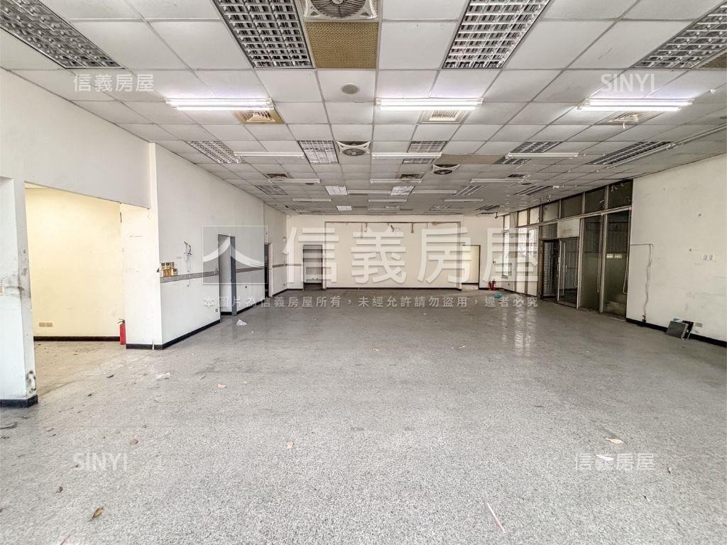 亞灣近夢時代企業總部店霸房屋室內格局與周邊環境