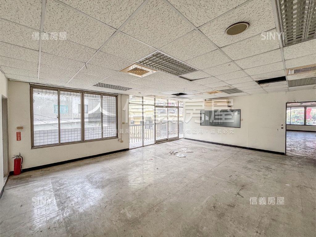 亞灣近夢時代企業總部店霸房屋室內格局與周邊環境