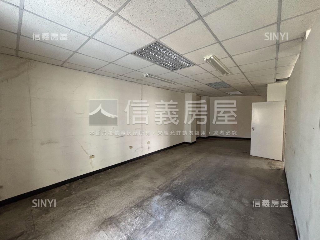 亞灣近夢時代企業總部店霸房屋室內格局與周邊環境