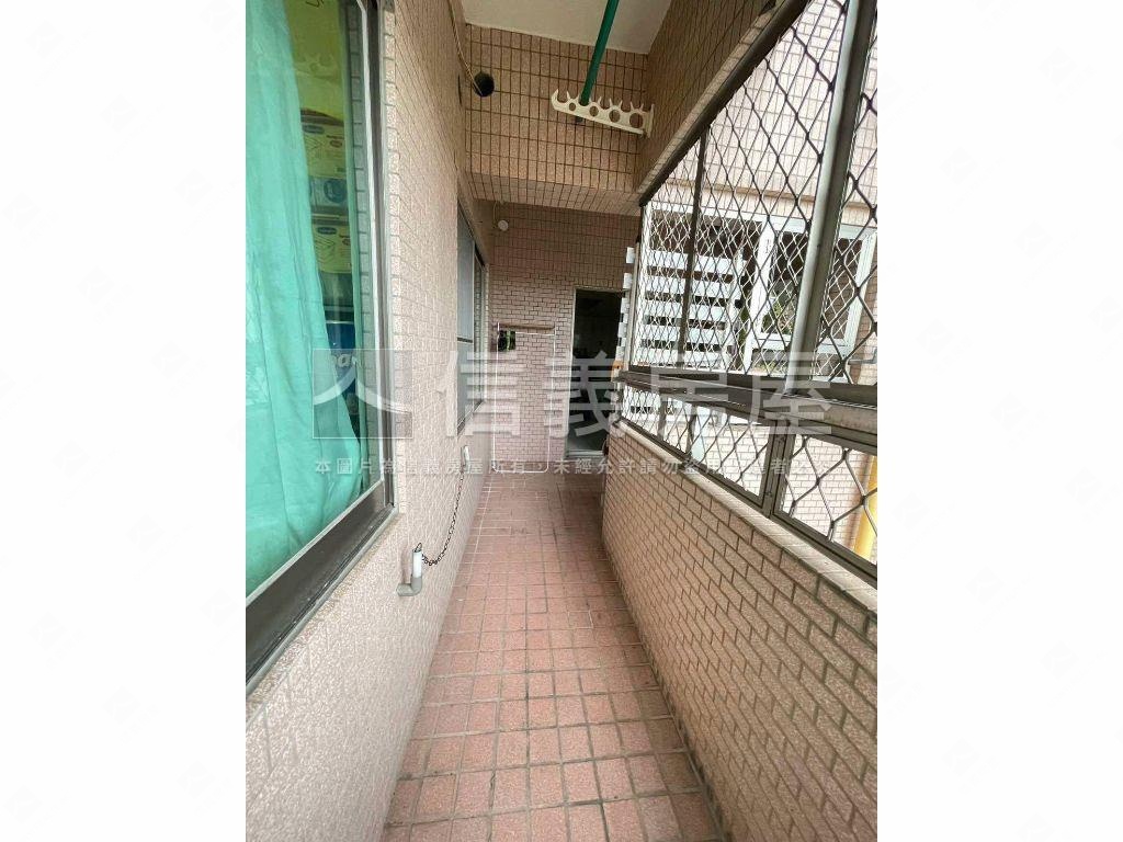 水蓮山莊景觀高樓美三房房屋室內格局與周邊環境