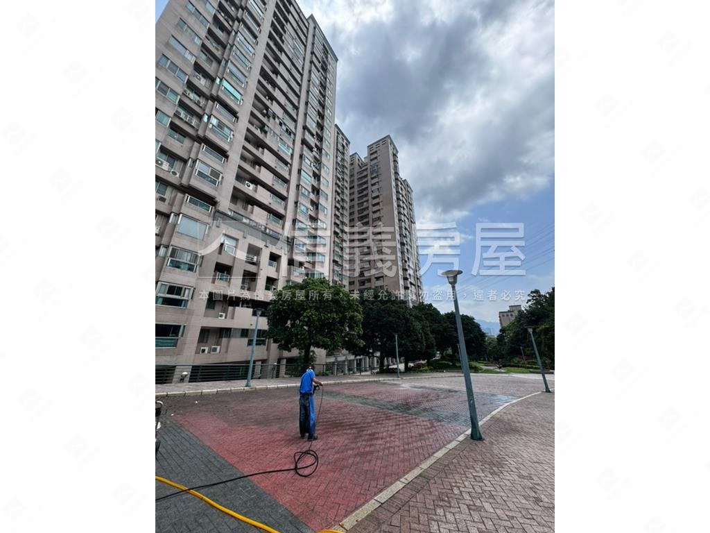 水蓮山莊景觀高樓美三房房屋室內格局與周邊環境