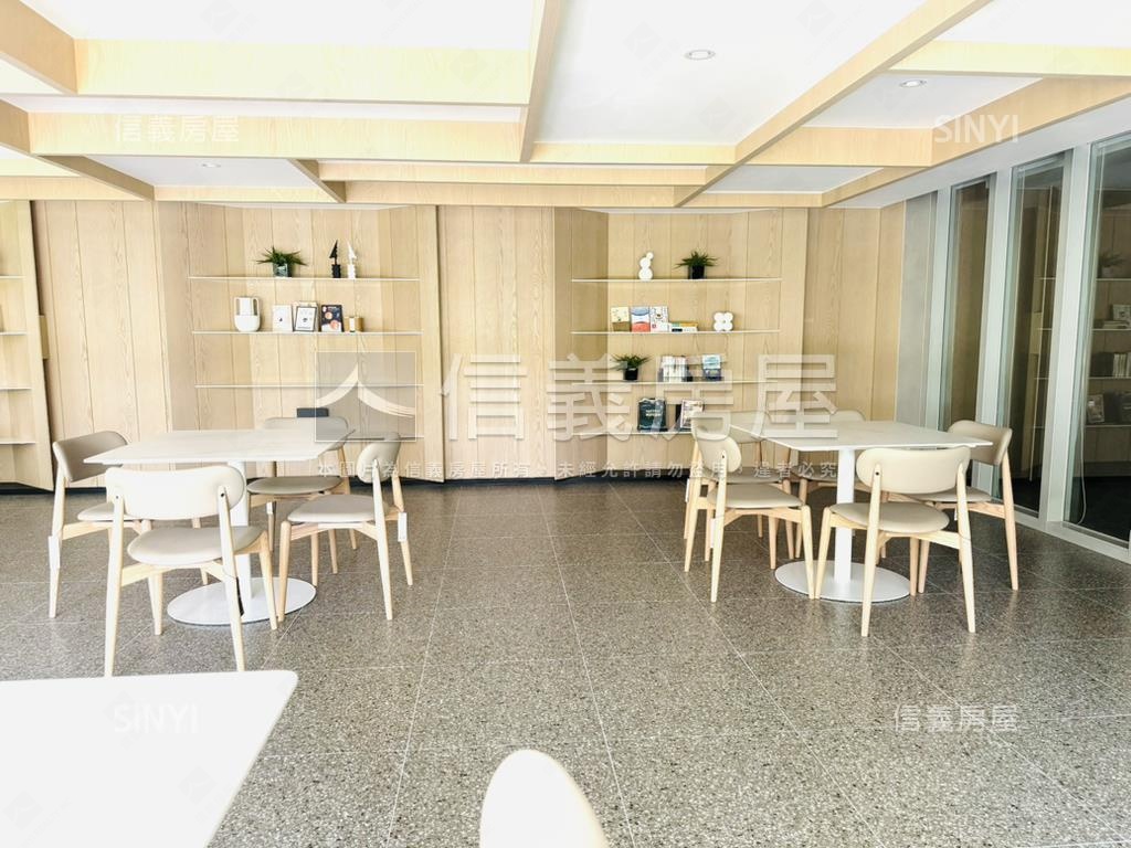 陞霖執美稀有一樓平車房屋室內格局與周邊環境
