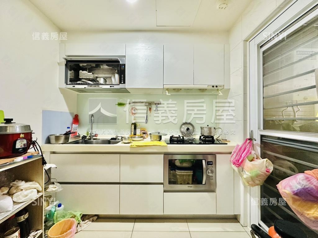 威尼斯區２房景觀車位房屋室內格局與周邊環境