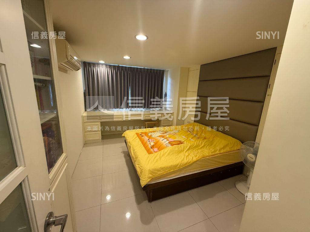 潭子箱根裝潢四房３３車位房屋室內格局與周邊環境