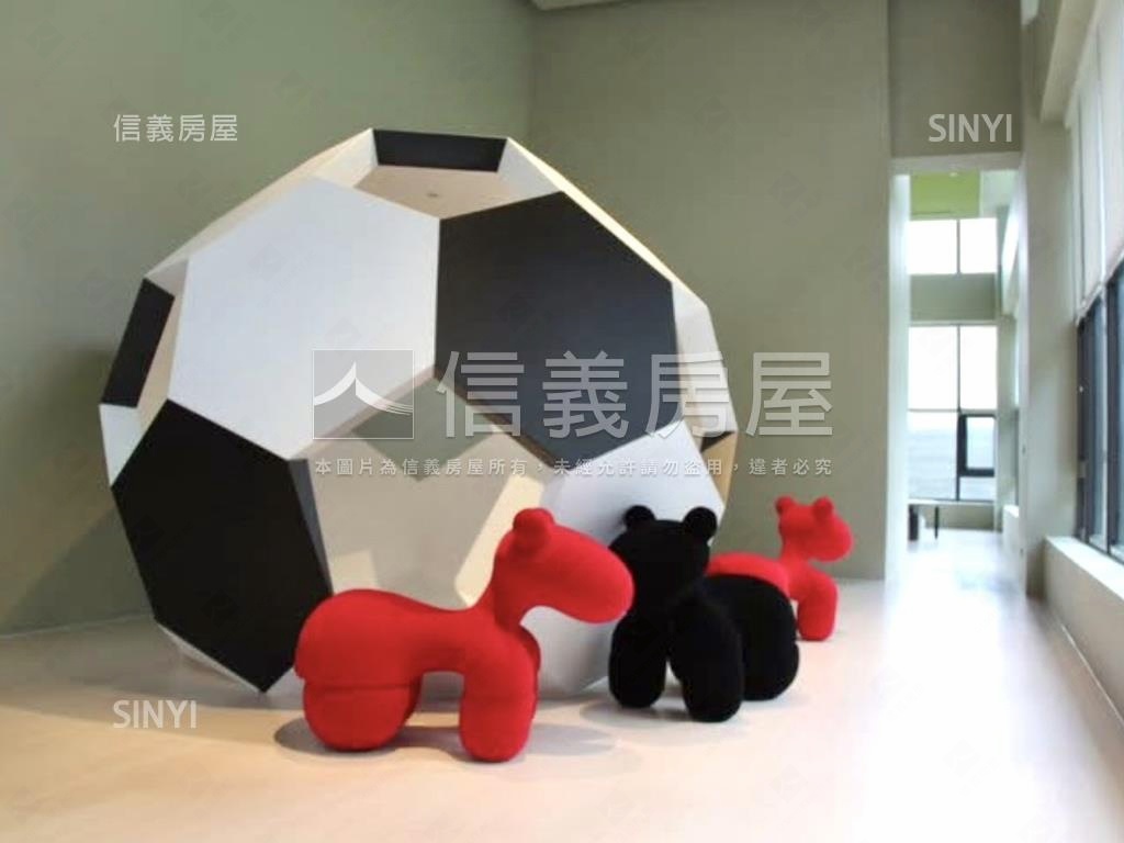 高鐵ＩＰＡＲＫ８樓景觀宅房屋室內格局與周邊環境