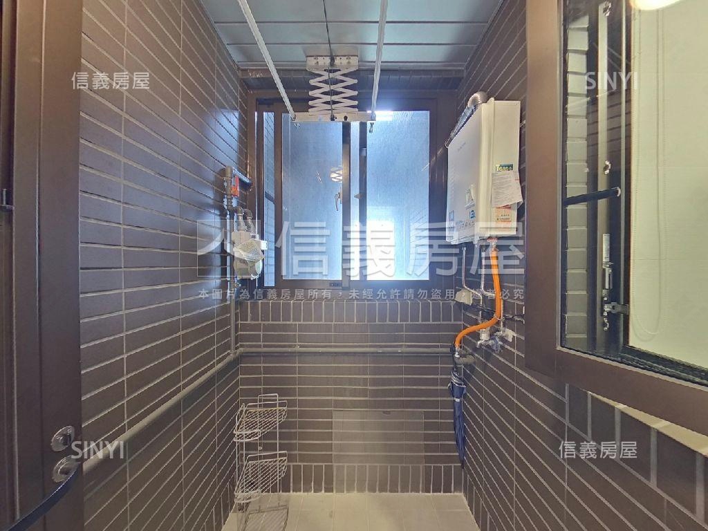 青埔竹風青田匠心兩房車位房屋室內格局與周邊環境